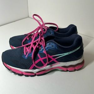 ASICS Dynamic Duomax sneakers